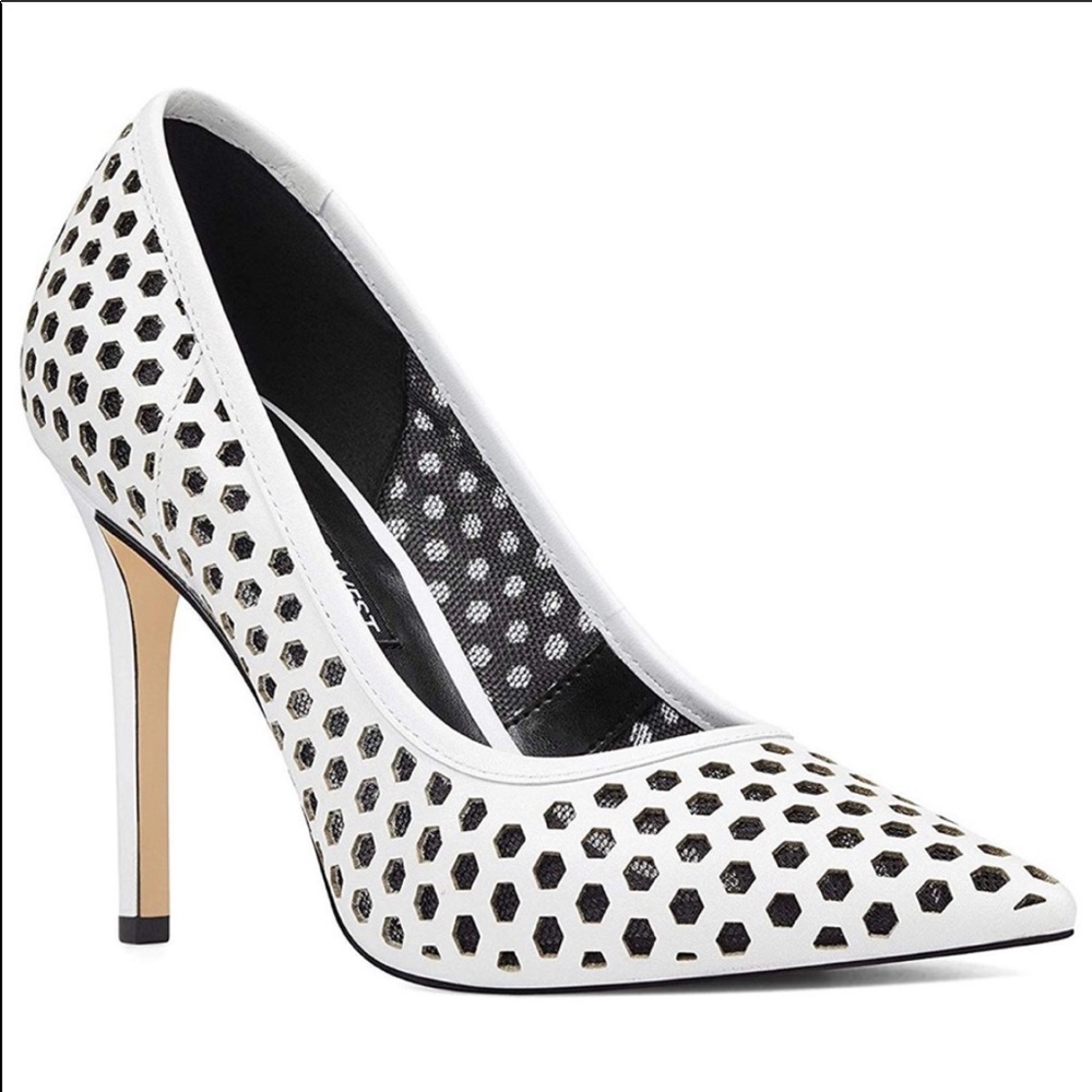🔥NINE WEST🔥TRANSLATE STILETTO HIGH HEELS PUMPS WHITE SIZE 5.5 NEW IN BOX - Picture 2 of 7